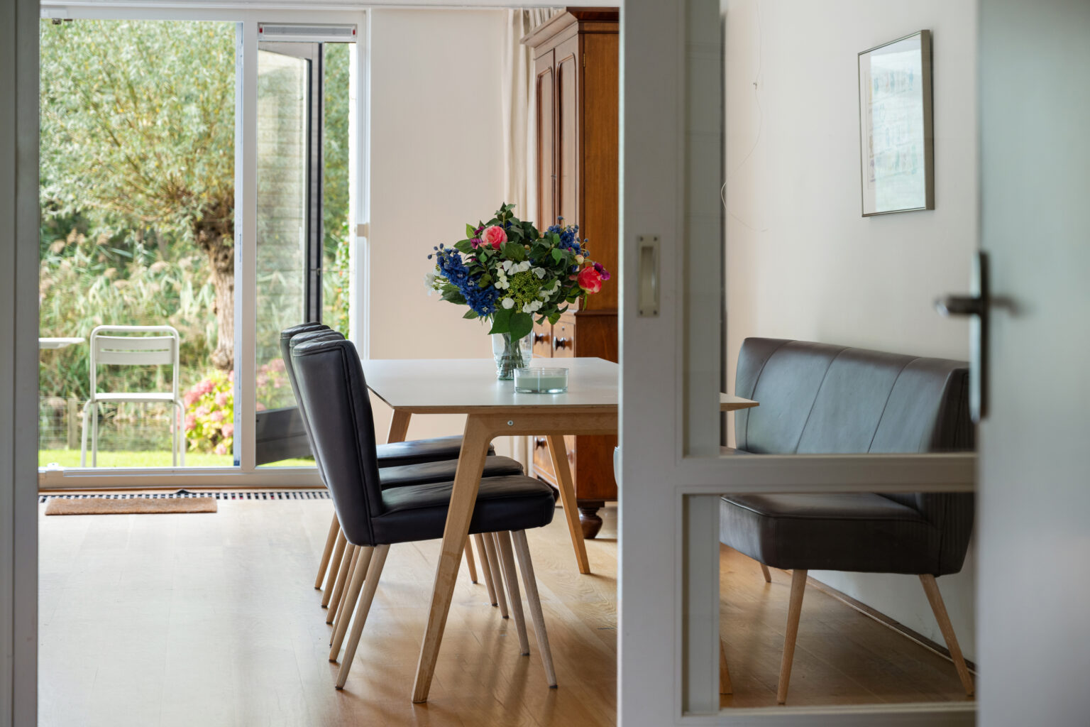 Hoekwoning te koop: Tijs van Zeventerstraat 26, Rotterdam